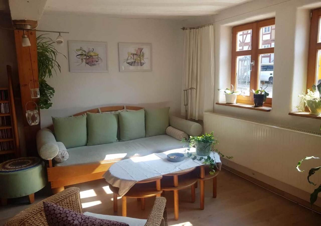 Aeltestes Haus In Quentel - Ferienwohnung 1 Mit Kleinem Garten Hessisch Lichtenau Luaran gambar