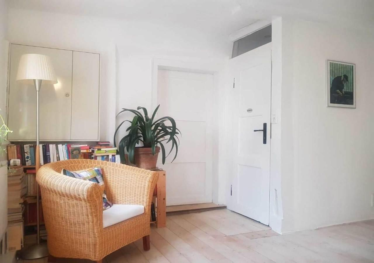 Aeltestes Haus In Quentel - Ferienwohnung 1 Mit Kleinem Garten Hessisch Lichtenau Luaran gambar